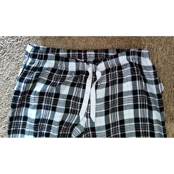 Victoria’s Secret Pajama Pants Size XL Black & Pink Plaid Flannel Drawstring - Picture 4 of 5